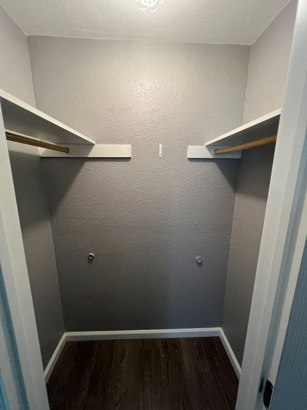 Building Photo - 2301 Tern Cir