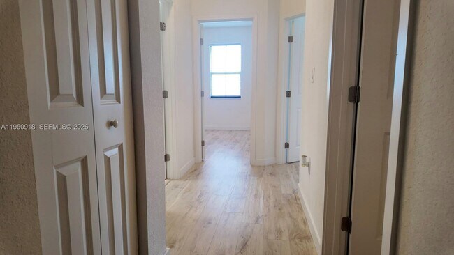 Building Photo - 15540 SW 136th St