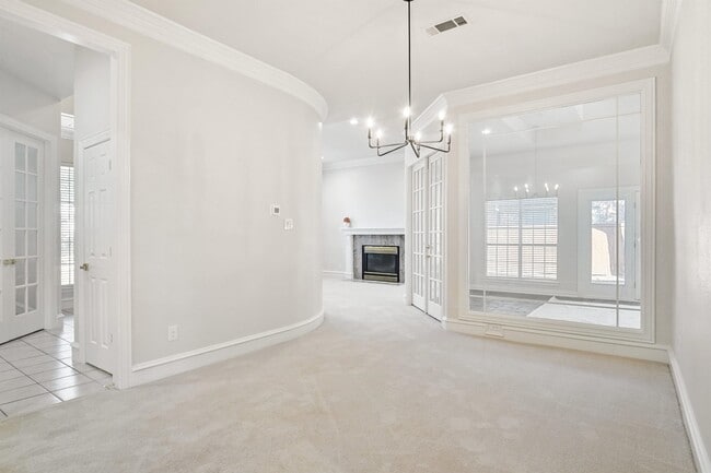 Building Photo - 1917 Cresson Dr