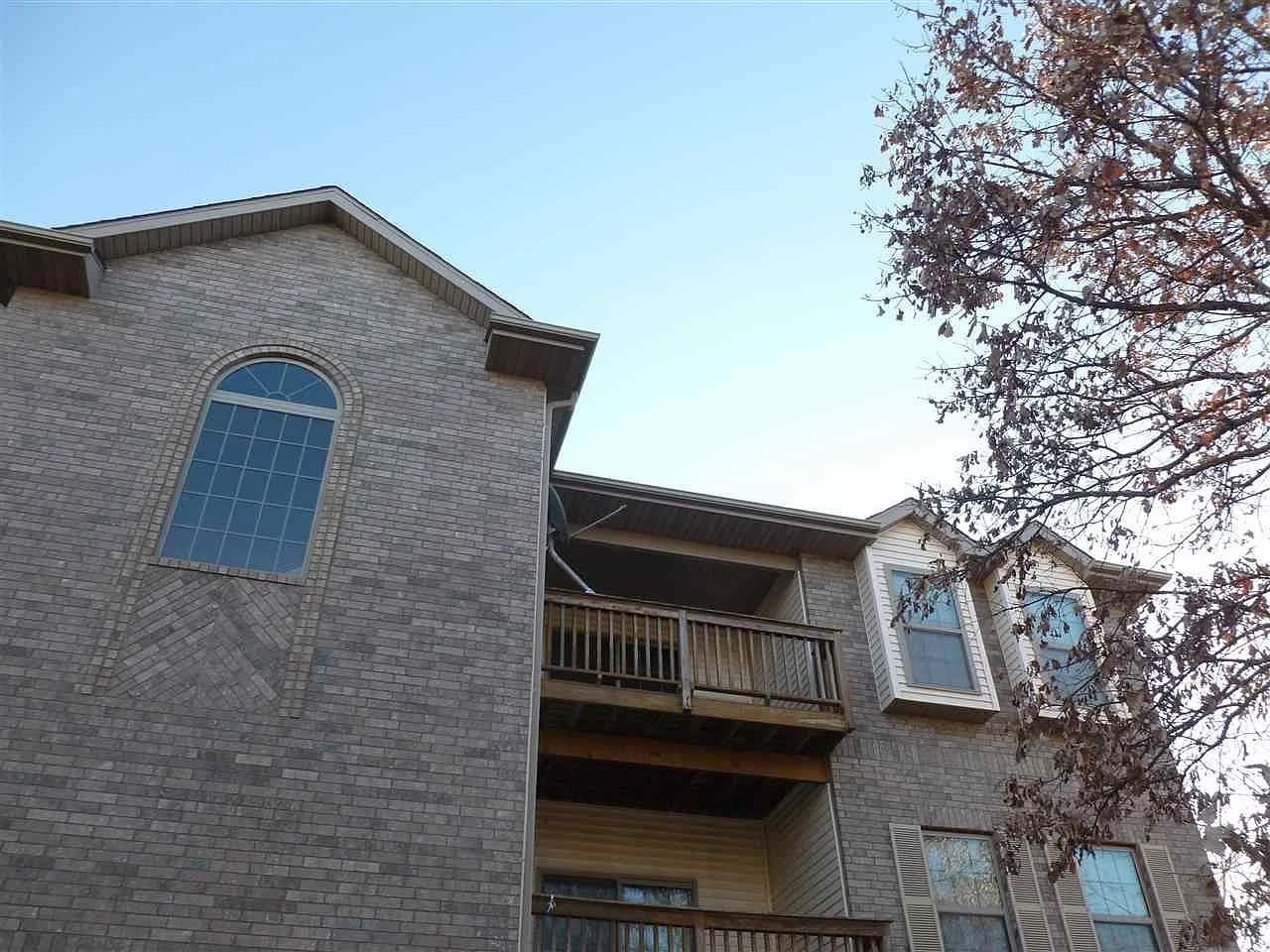 Building Photo - 2855 Coral Ct