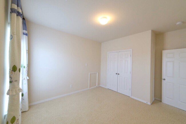 Building Photo - 6307 Falling Briar Lane