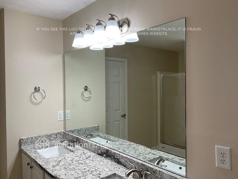 Building Photo - 331 Silver Springs Dr