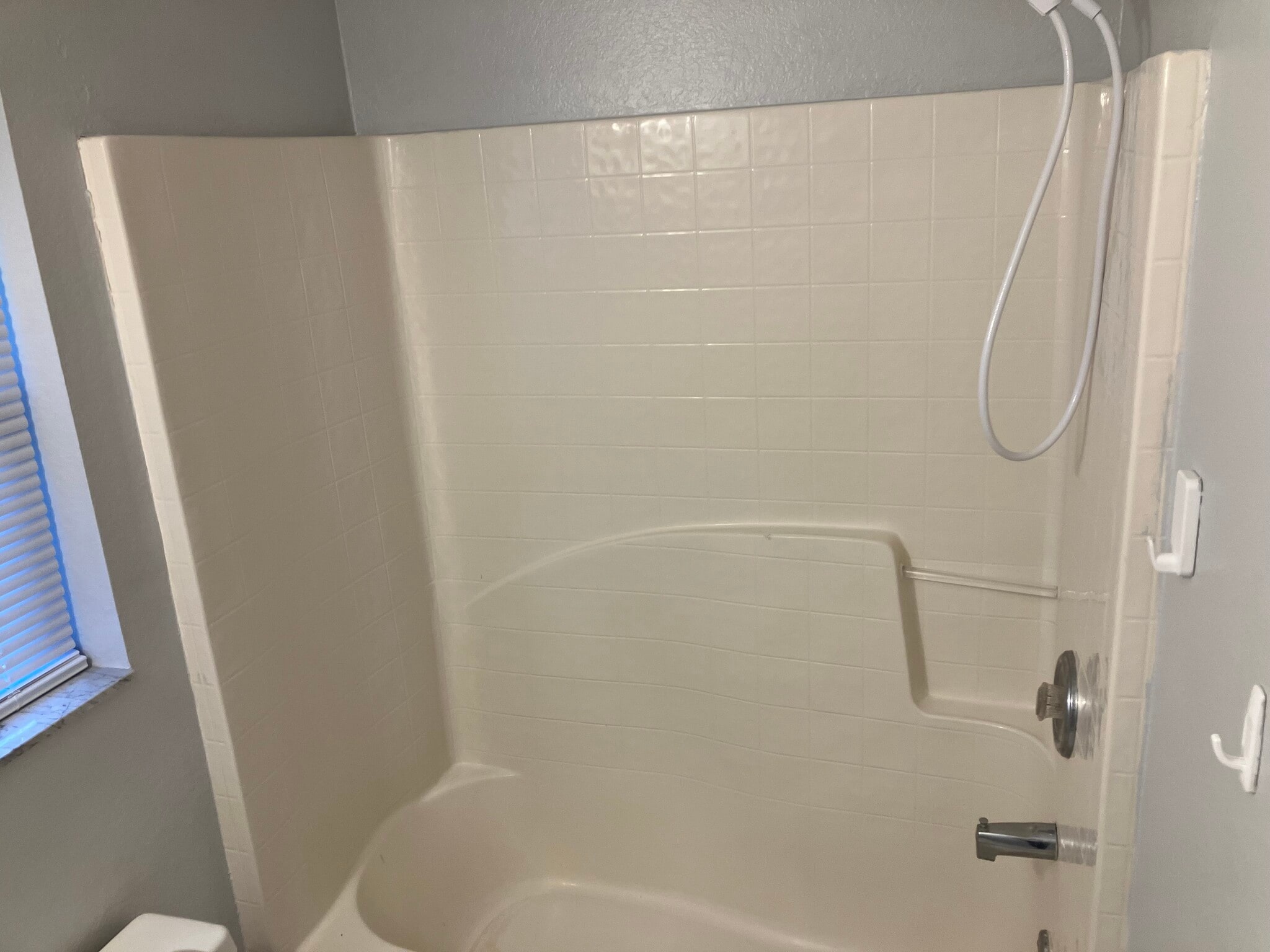 Building Photo - 4185 Simkins Ave