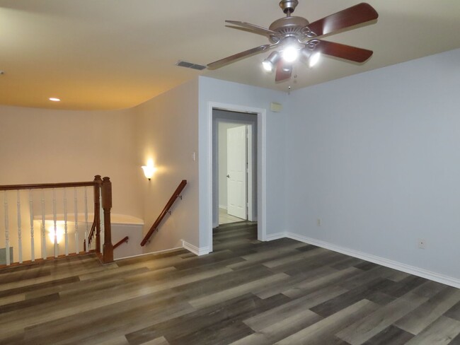 Building Photo - Coming Soon!!! South Tyler, Stunning 4 Bed...
