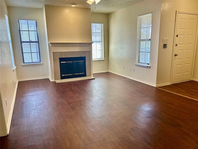 Primary Photo - 409 Crestline Dr