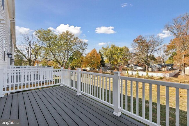 Building Photo - 308 Bennetts Ct