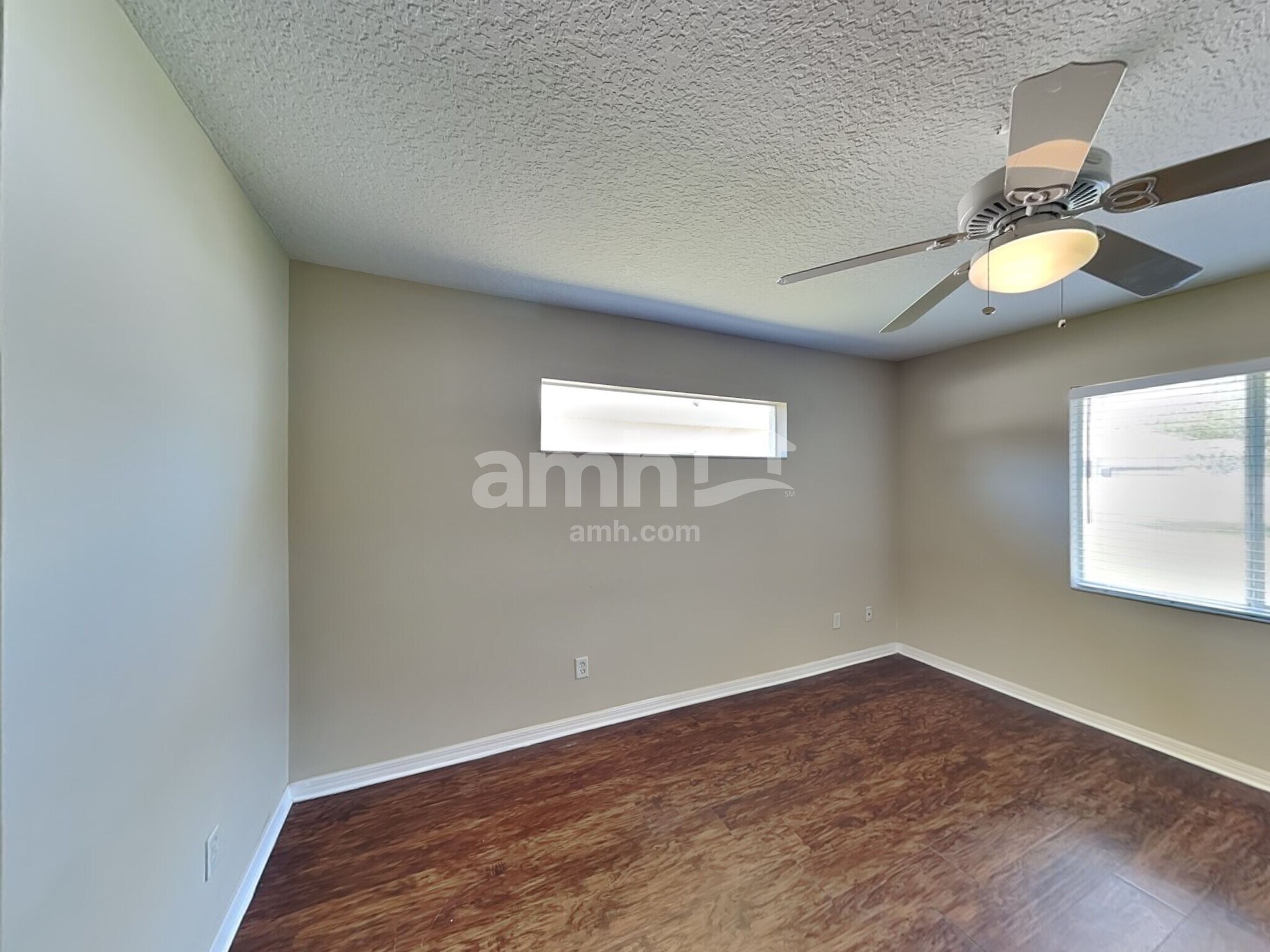 Building Photo - 6228 34th Pl E