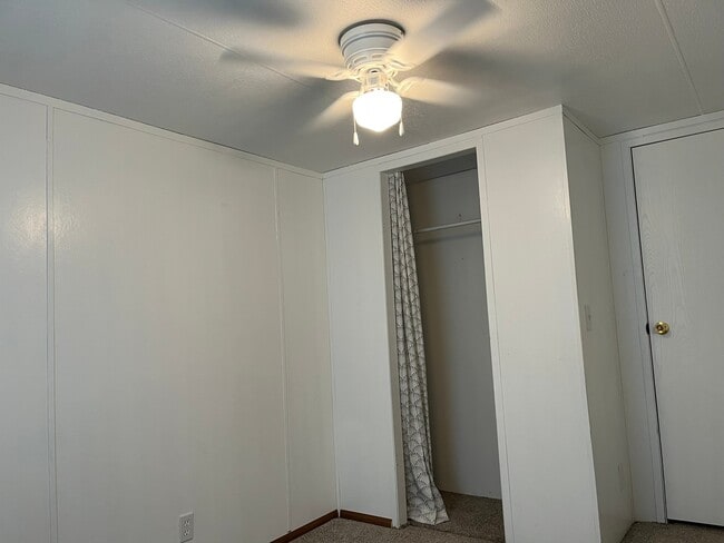 Building Photo - 12732 Pecan Tree Ct