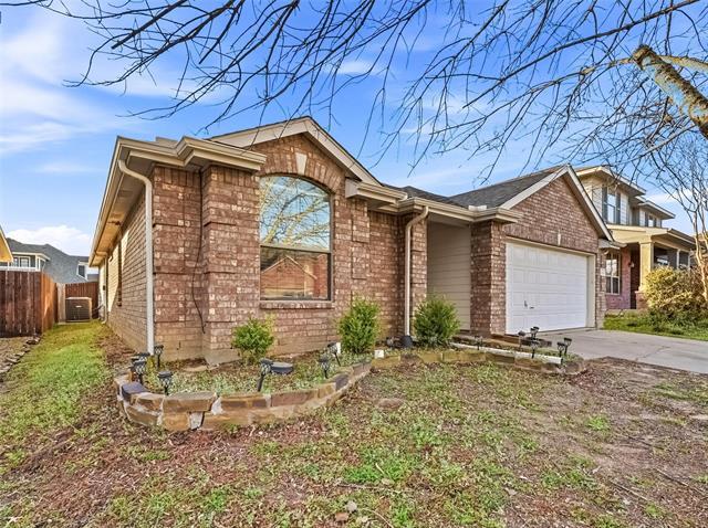 Building Photo - 518 Niagara Falls Dr