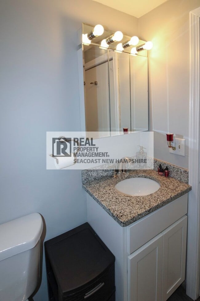 Building Photo - 93 Henry Law Ave