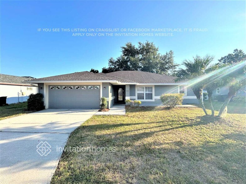 Primary Photo - 3035 Weston Pl