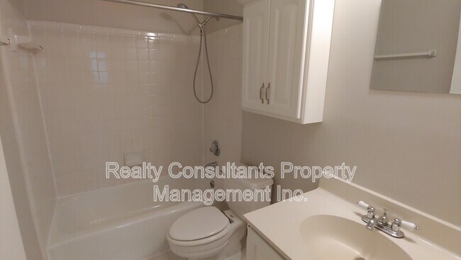 Building Photo - 306-F N Lindell Rd