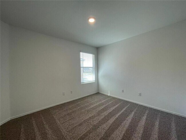 Building Photo - 216 Arnage Dr