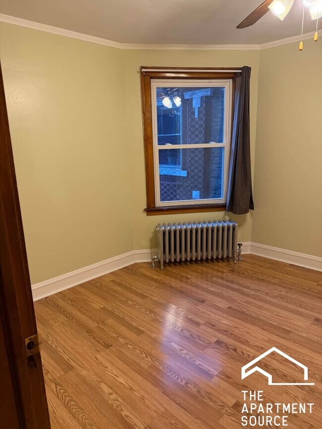 Building Photo - 5143 S Rockwell St