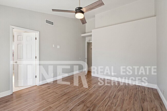 Building Photo - 7661 Copper Cove Pl