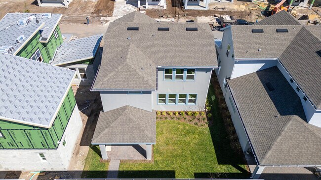 Building Photo - 13254 McMillan Dr