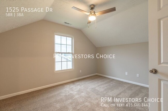 Building Photo - 1525 Passage Dr