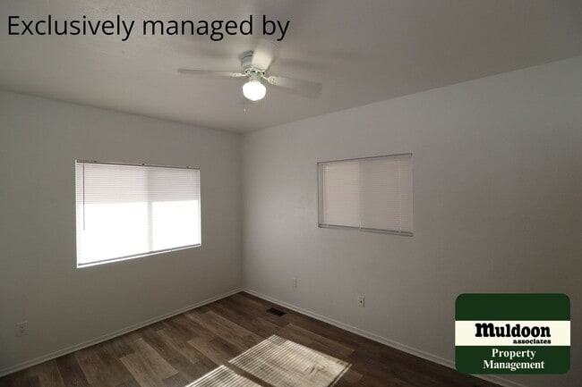 Building Photo - Adorably Redone Home - Pet Friendly!