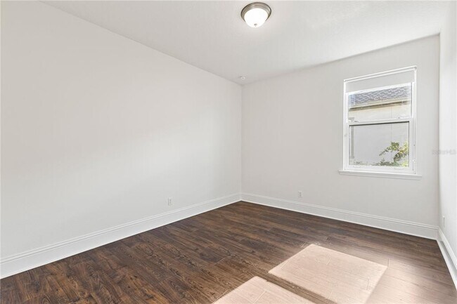 Building Photo - 13041 Gabor Ave