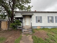 Building Photo - 1220 Ave A