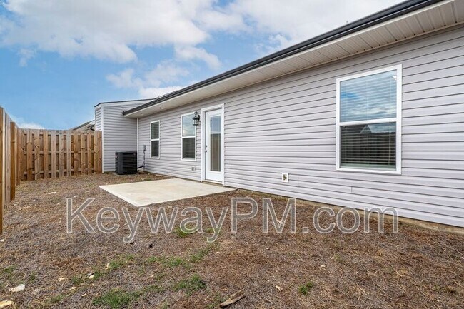 Building Photo - 5017 Greer Dr