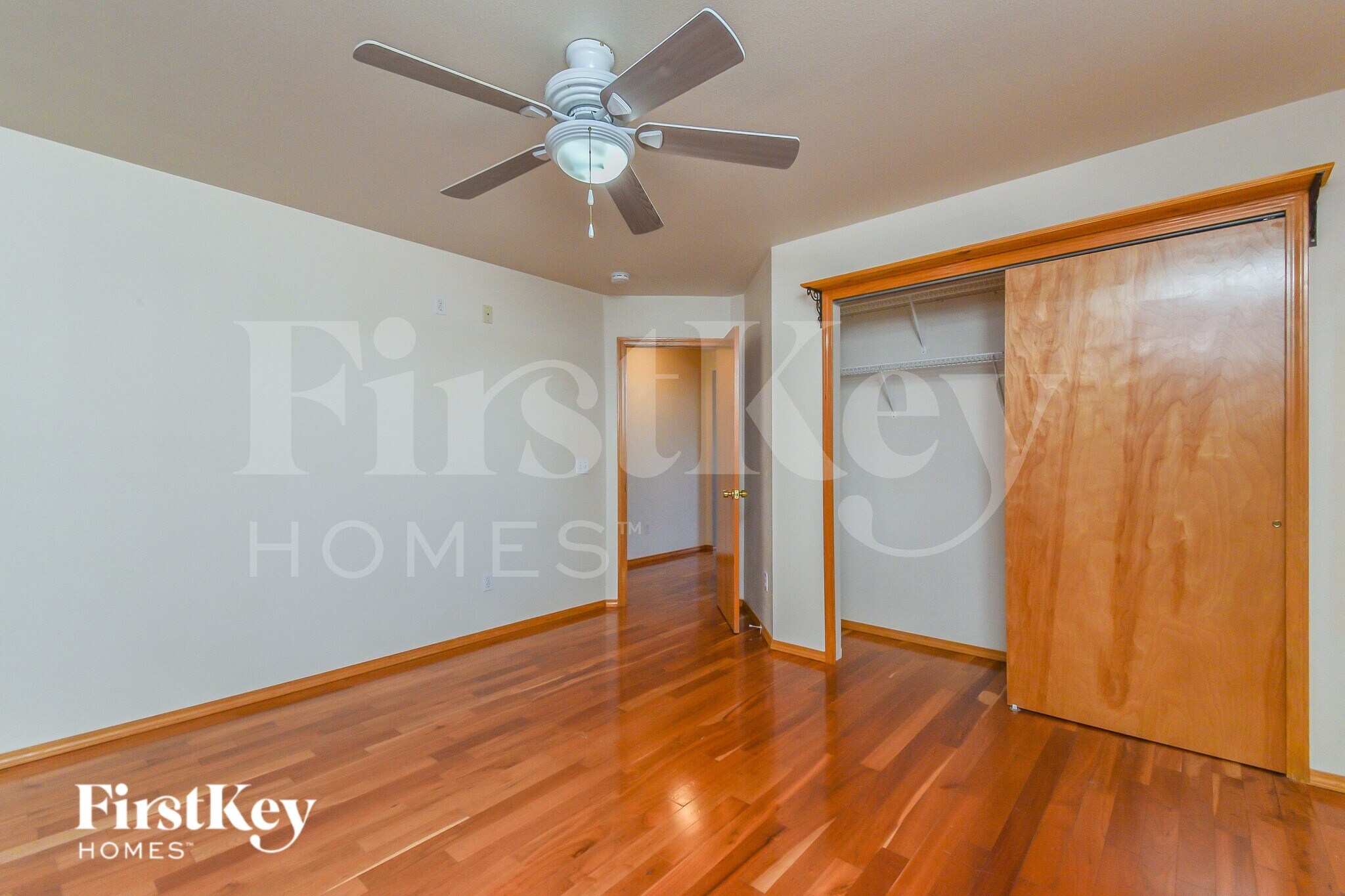 Building Photo - 8036 Oliver Rd