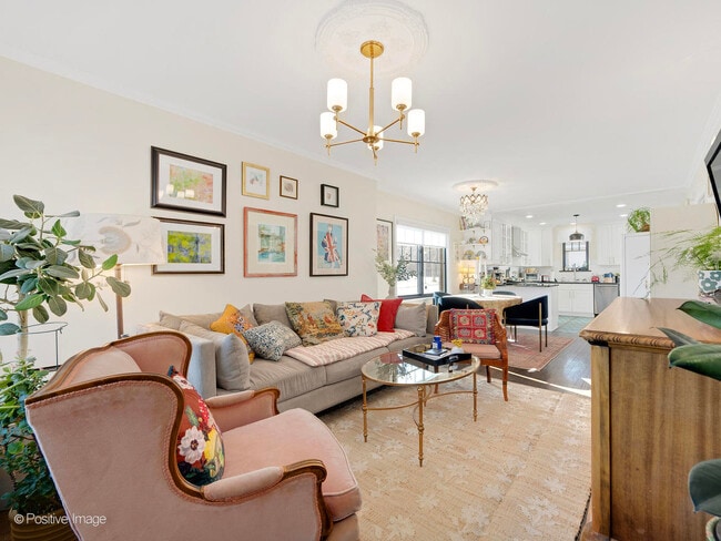 Building Photo - 318 Bluff Ave