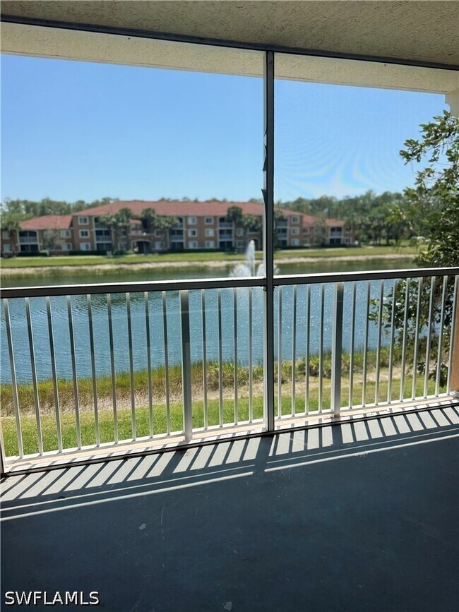 Building Photo - 1810 Florida Club Cir