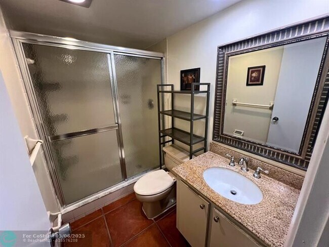 Building Photo - 933 Cypress Grove Dr
