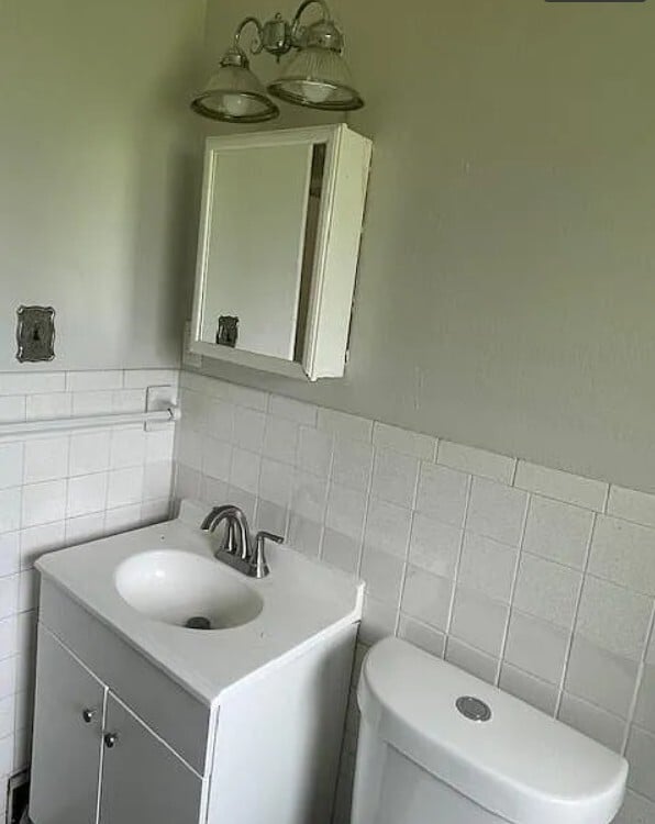 Building Photo - 9327 Nelan Dr
