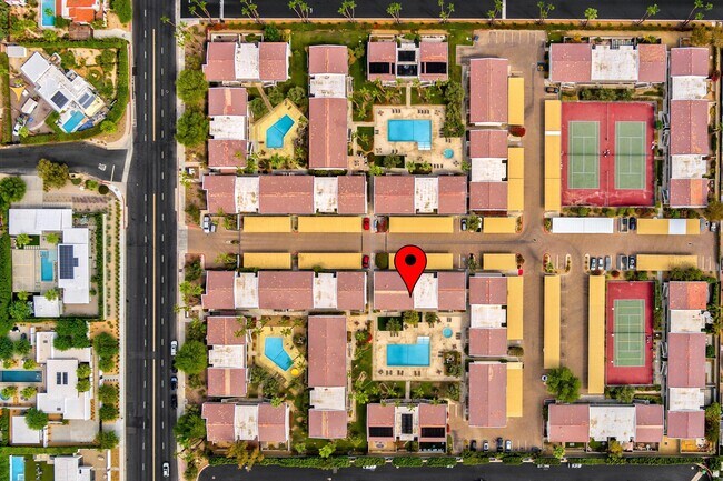 Building Photo - 1950 S Palm Canyon Dr