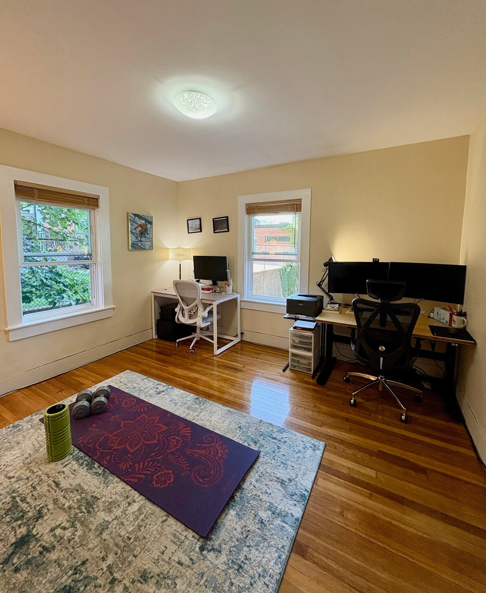 Building Photo - 17 Sunset St