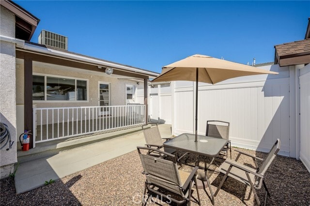 Building Photo - 612 N 4th St