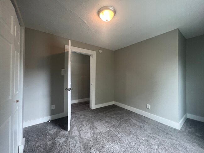 Building Photo - 1514 Ringgold Ave