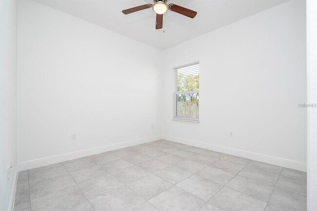 Building Photo - 16919 SW 37th Terrace Rd