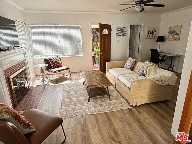 Building Photo - 3822 Huron Ave