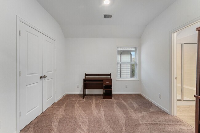 Building Photo - 516 Bristol Tide Ct