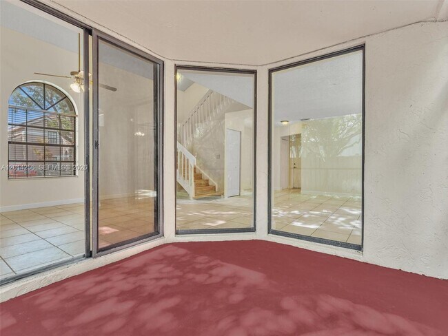 Building Photo - 10731 NW 16th Ct