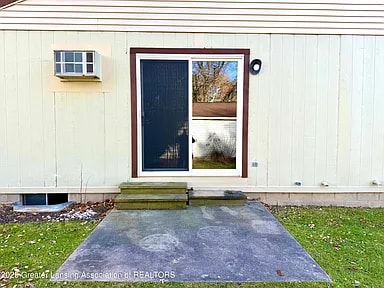 Building Photo - 612 S Dibble Blvd