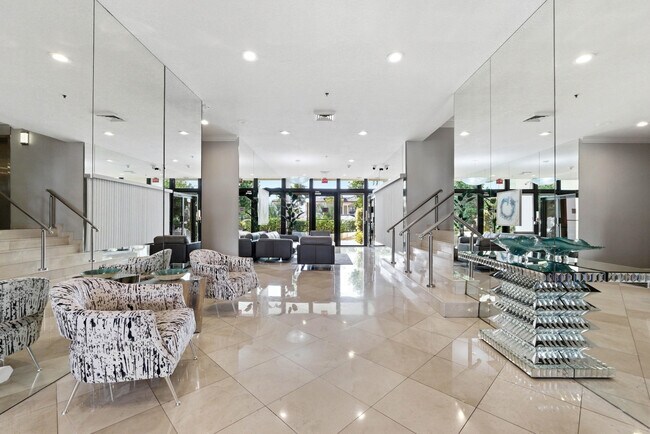 Building Photo - 1361 S Ocean Blvd