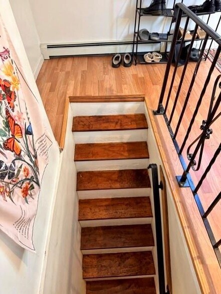 Building Photo - 193 Power St