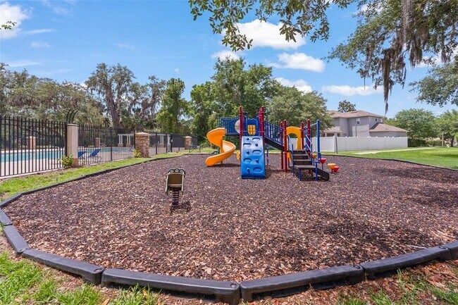 Building Photo - 8838 Abbotsbury Dr