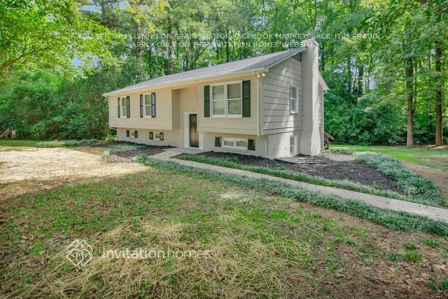 Building Photo - 12220 Plover Dr