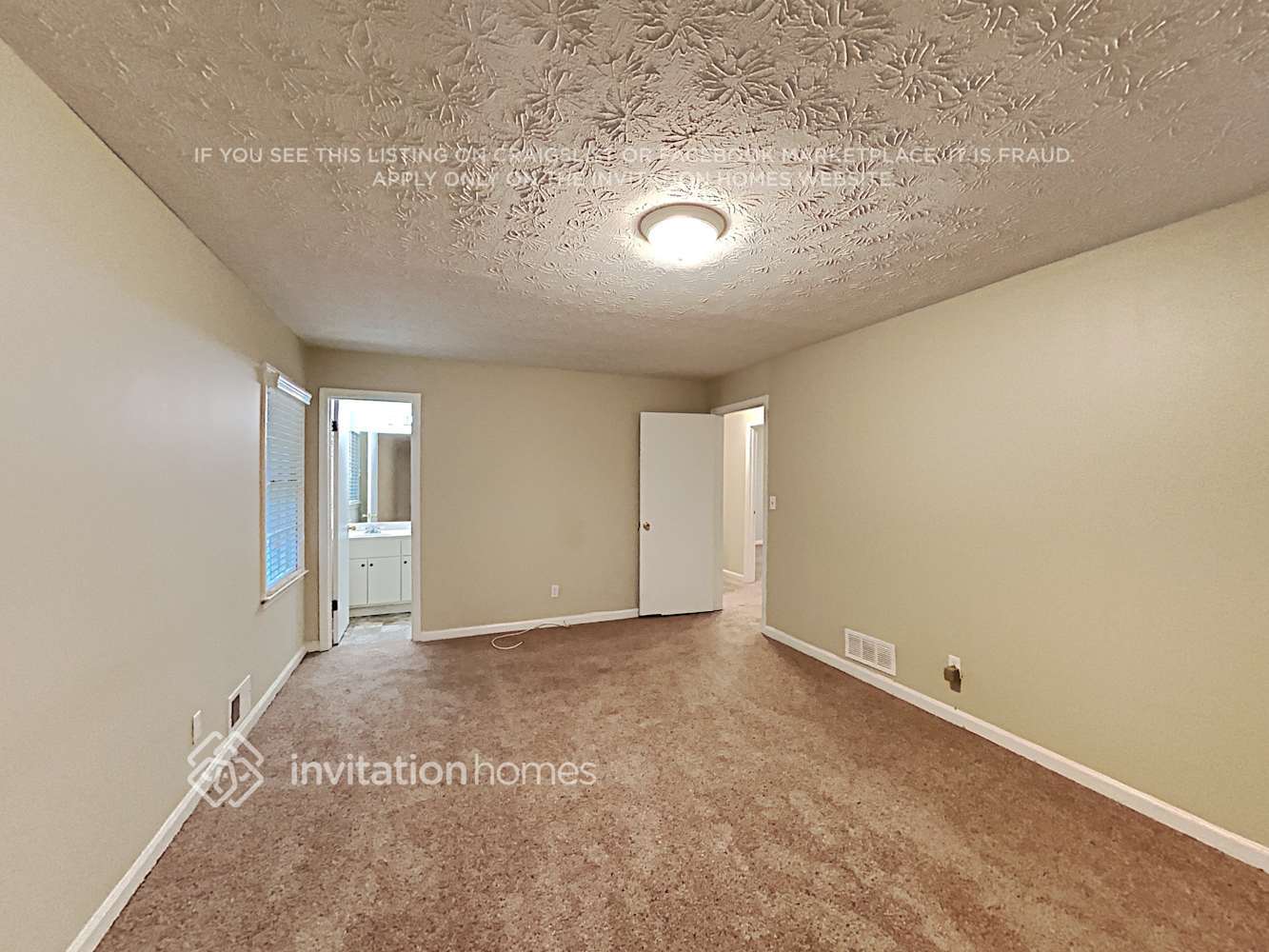 Building Photo - 3930 Grove Trail