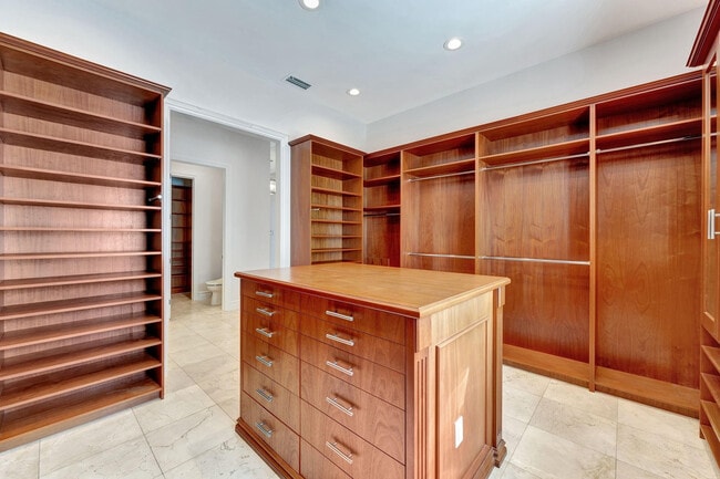 Building Photo - 3460 Windmill Ranch Rd