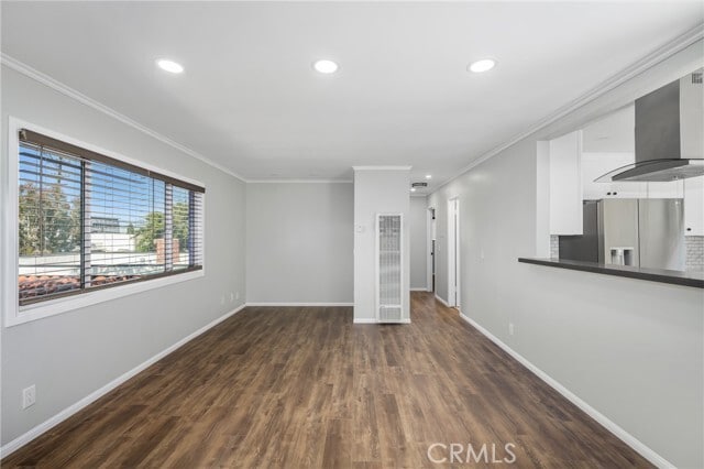 Building Photo - 201 E 16th St