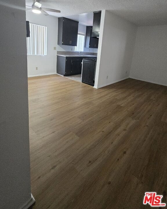 Building Photo - 2219 S Crenshaw Blvd