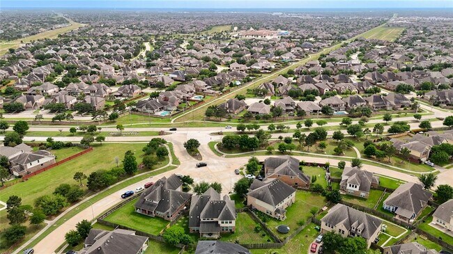 Building Photo - 3301 Remington Rise Ln