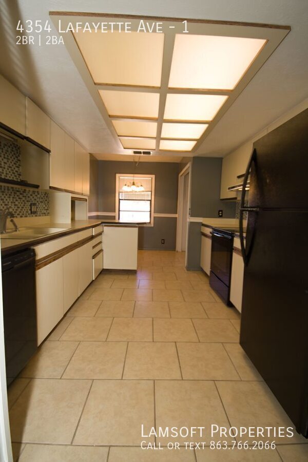 Building Photo - 4354 Lafayette Ave