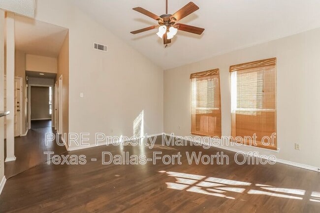 Building Photo - 6308 Winton St